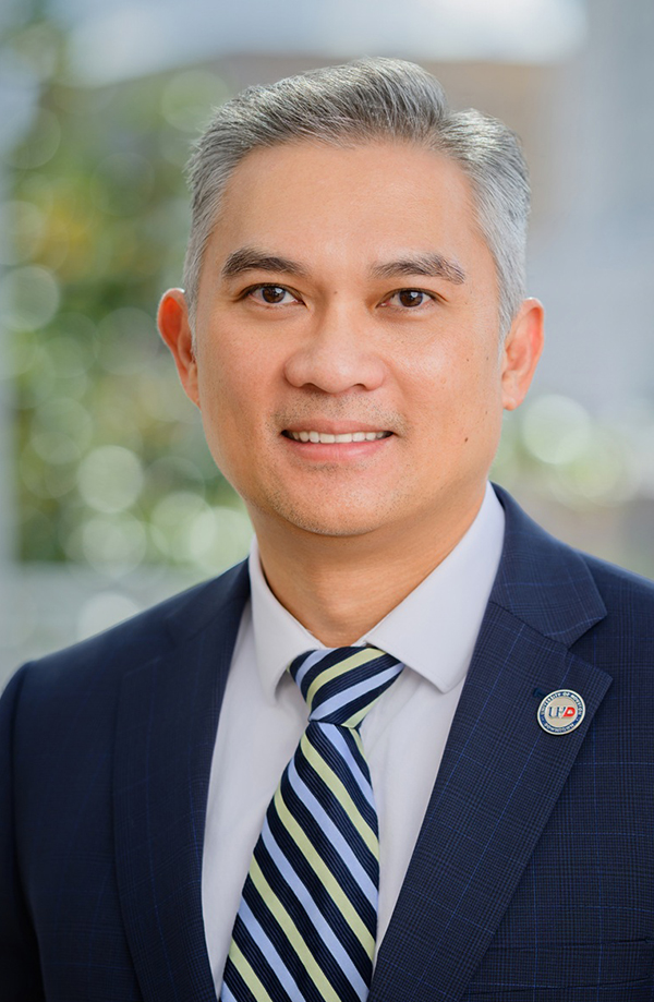 Long V. Huynh